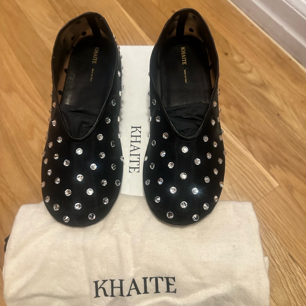 Khaite Marcy Flat - worn twice. Includes box and dust bag. Size 37.